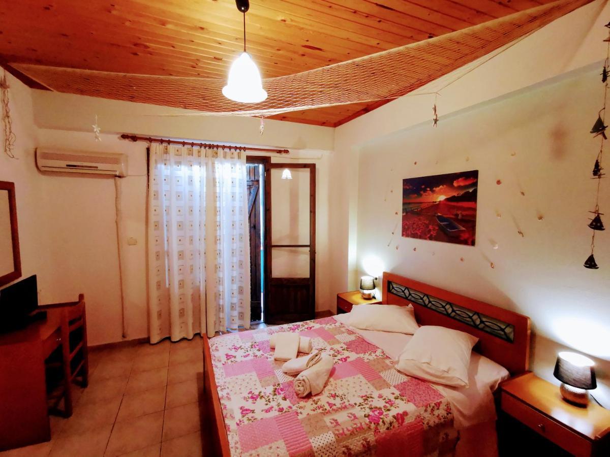 Iris Apartahotel Áyios Nikítas