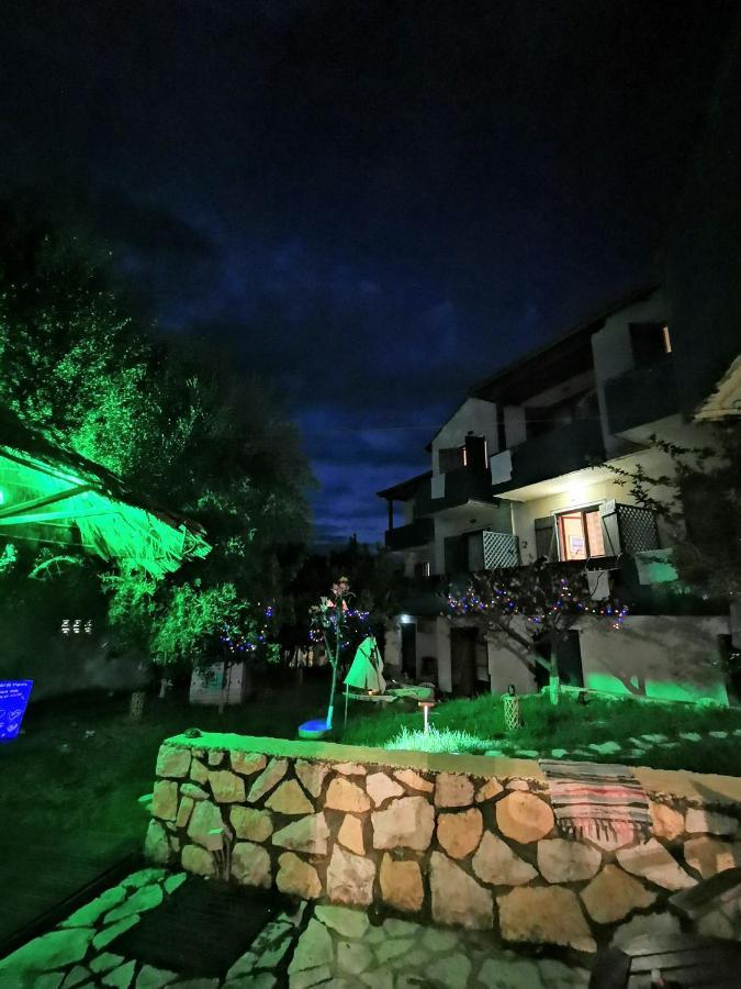 Iris Apartahotel *