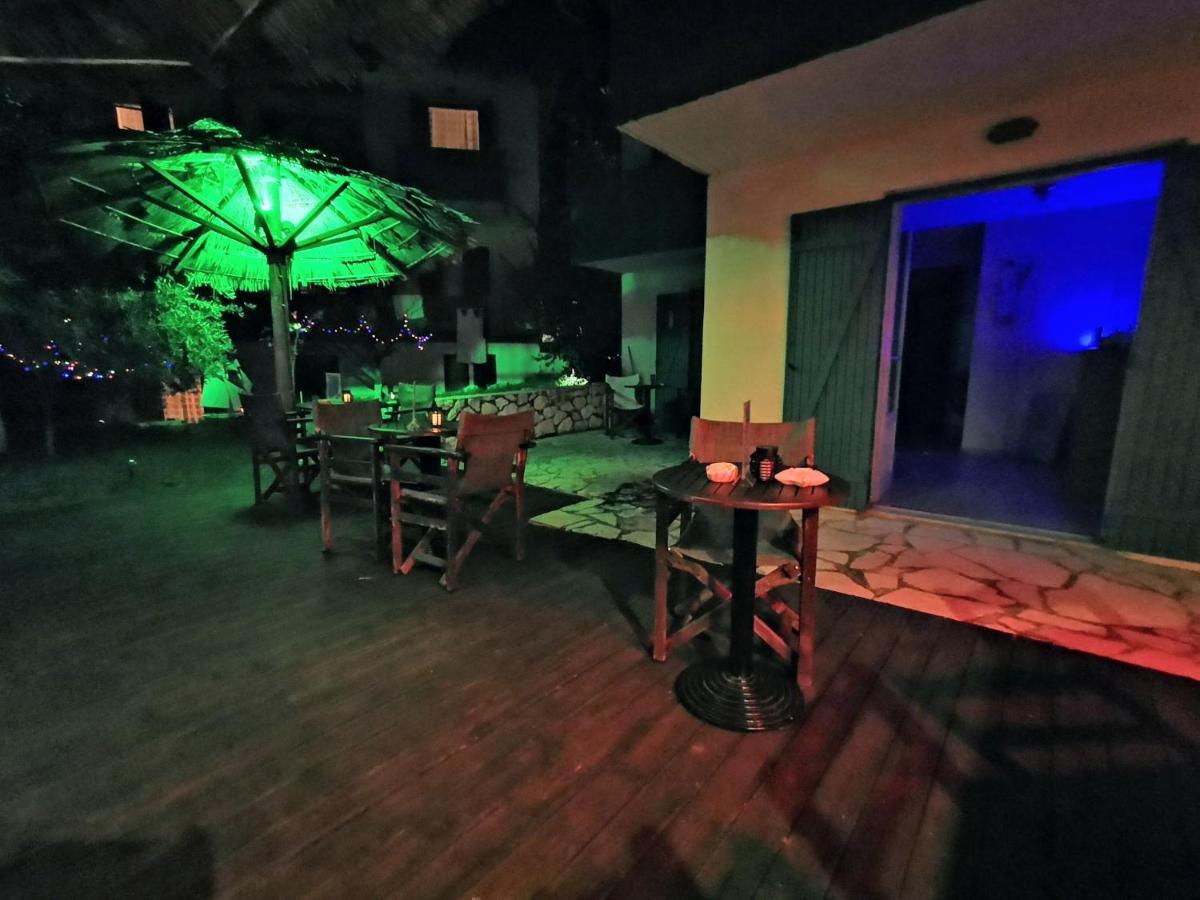 Apart Otel Iris *